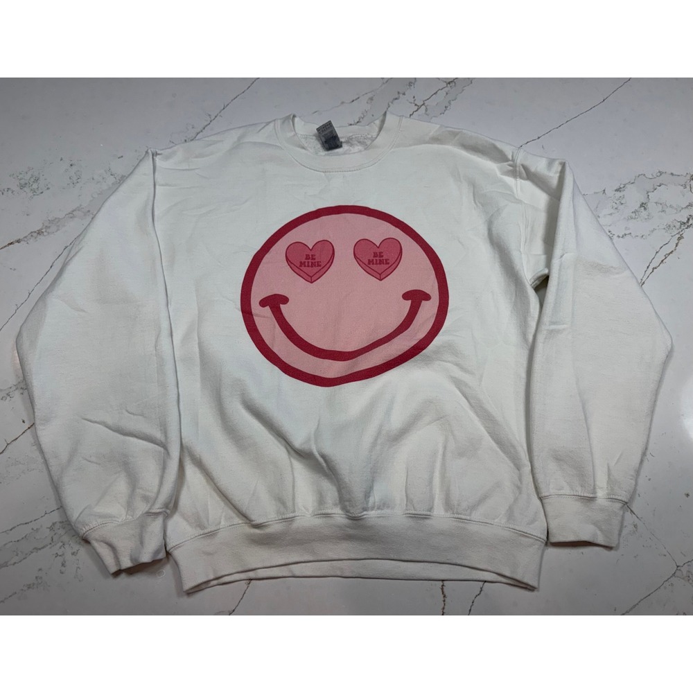 Gildan‎ Smiley Face Sweatshirt Be Mine Hearts White Crewneck Size Medium